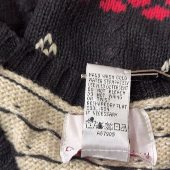 Quacker Factory Winter Themed Sweater Vest Holiday Mittens Holly Jingle Bells Lg - Picture 9 of 10